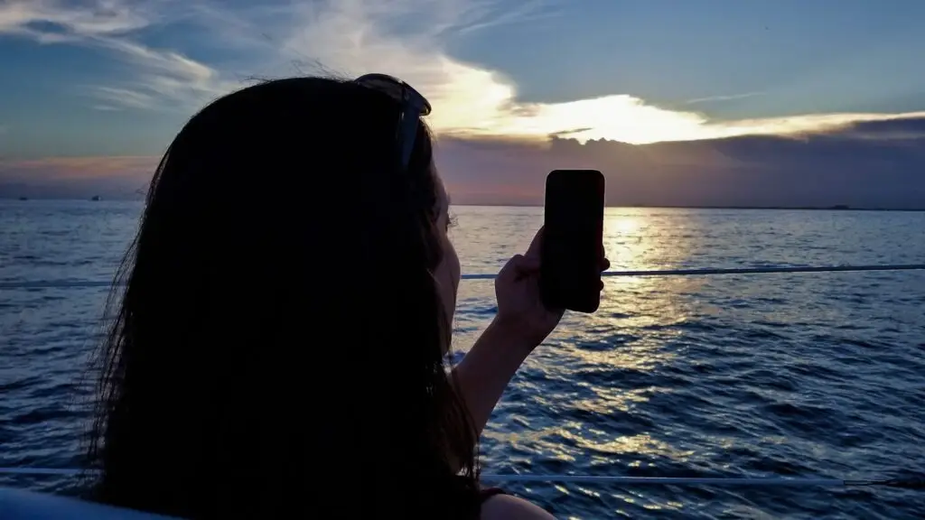 Florida small business owner reviewing Facebook ad costs and cost per lead on a laptop