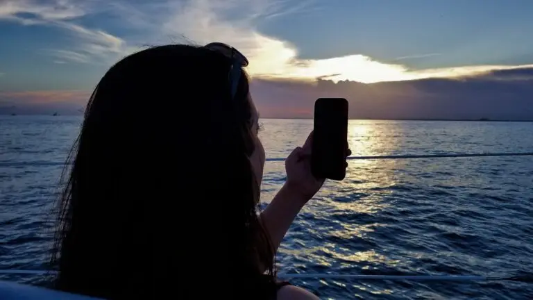 Florida small business owner reviewing Facebook ad costs and cost per lead on a laptop
